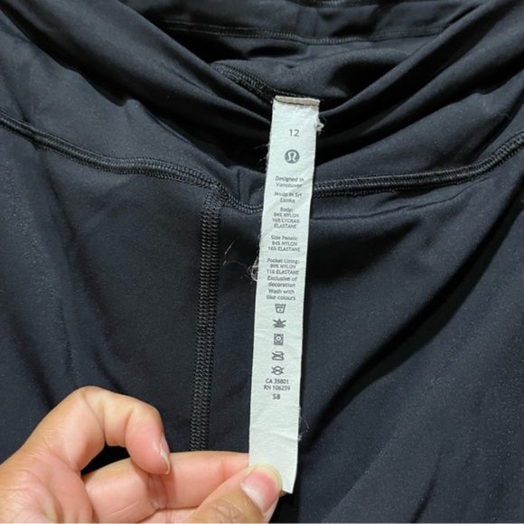 Lululemon Gloss Trim Run Super High-Rise Tight 28" Black Size 12 W5DBNS - Picture 3 of 5